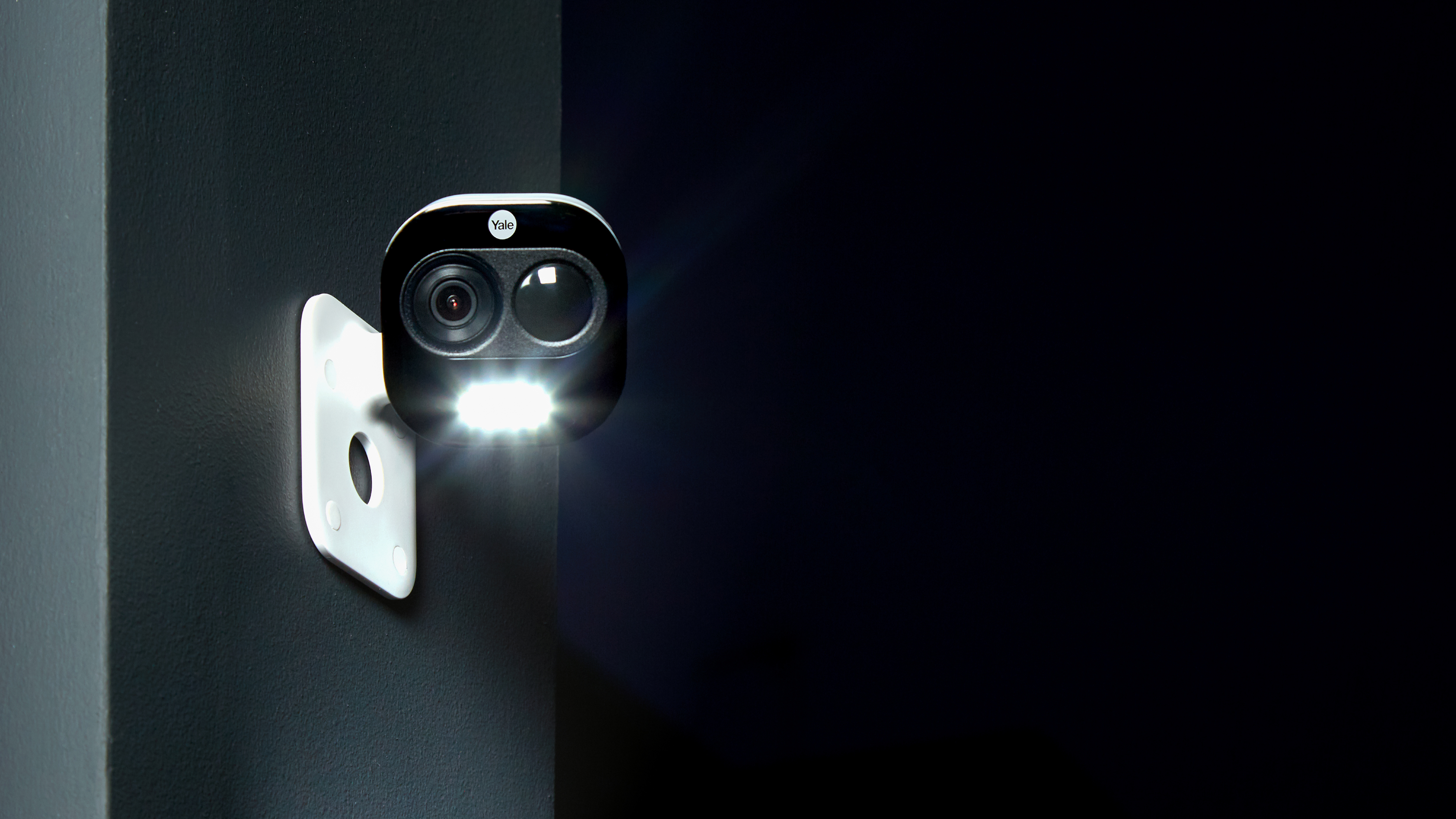 yale living camera